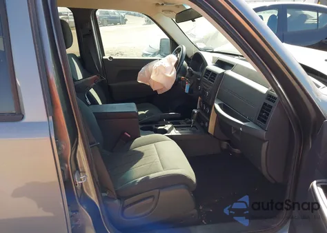 2012 Jeep Liberty Sport из США, поврежденный, VIN 1C4PJMAK6CW129946